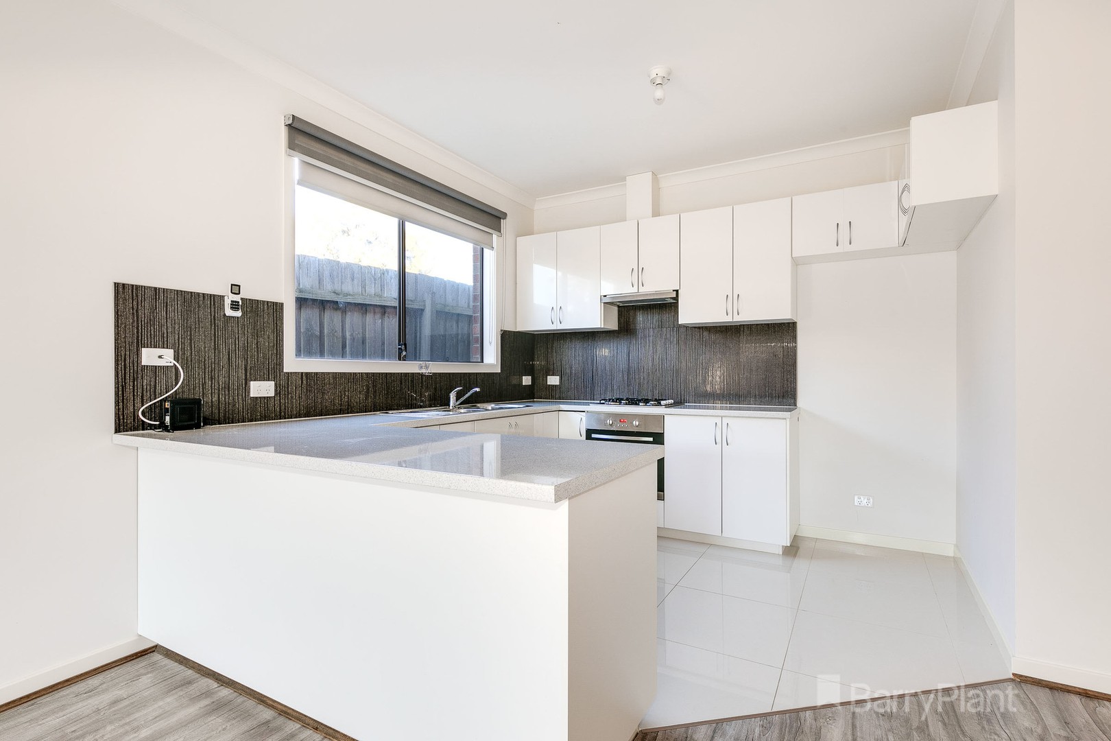 2/16 St Johns Court, Narre Warren, VIC 3805, Narre Warren - Thumbnail 5