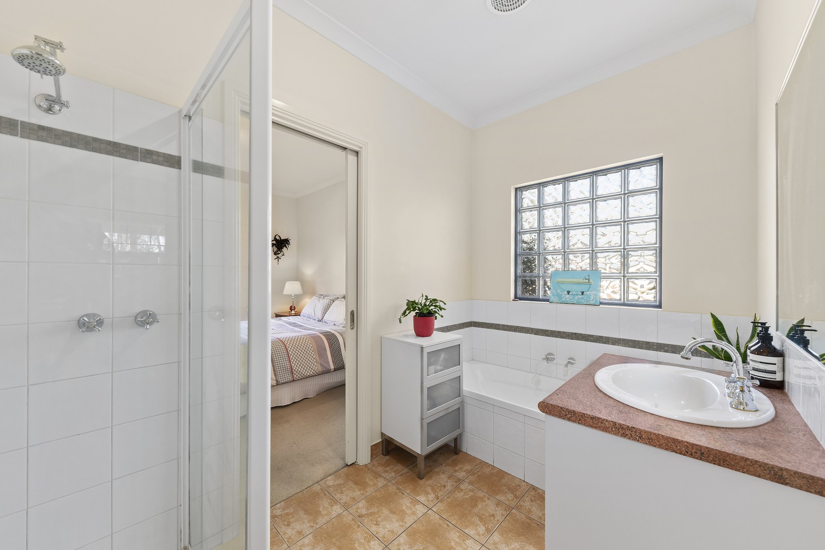 2/16 Starling St, Montmorency, VIC 3094, Montmorency - Thumbnail 4