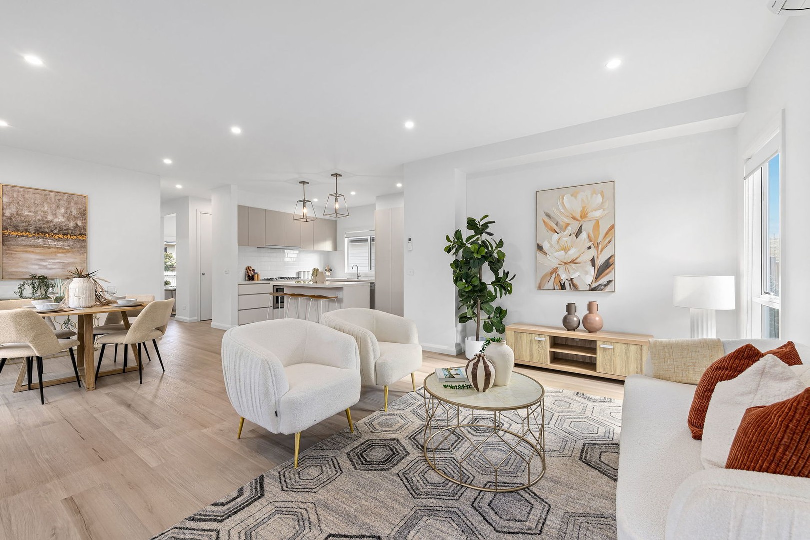 2/16 Thompson Street, Watsonia, VIC 3087 - Thumbnail 2 - 16/03/2026