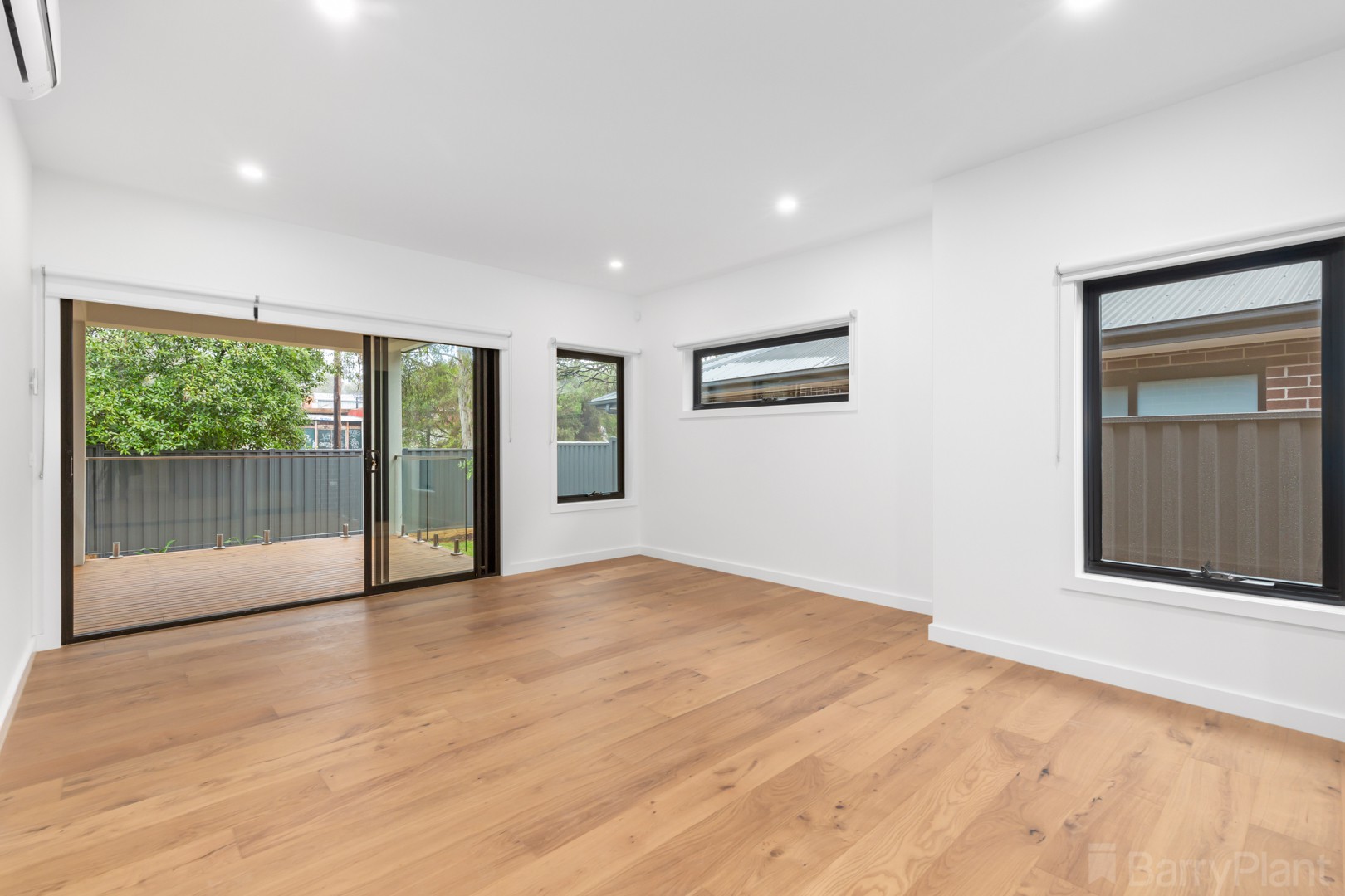 2/16 Yvonne Avenue, Croydon South, VIC 3136, Croydon South - Thumbnail 3