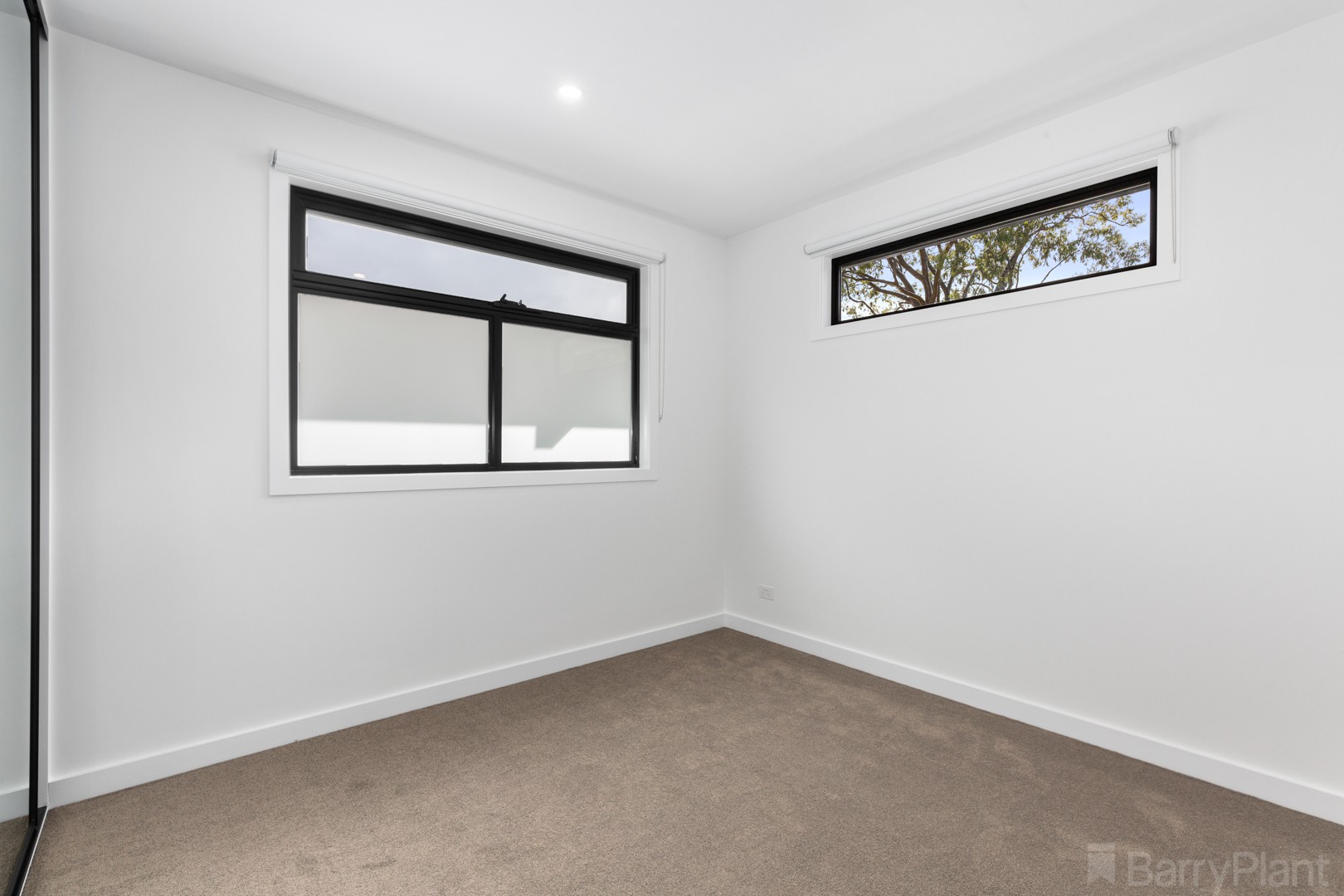 2/16 Yvonne Avenue, Croydon South, VIC 3136, Croydon South - Thumbnail 5