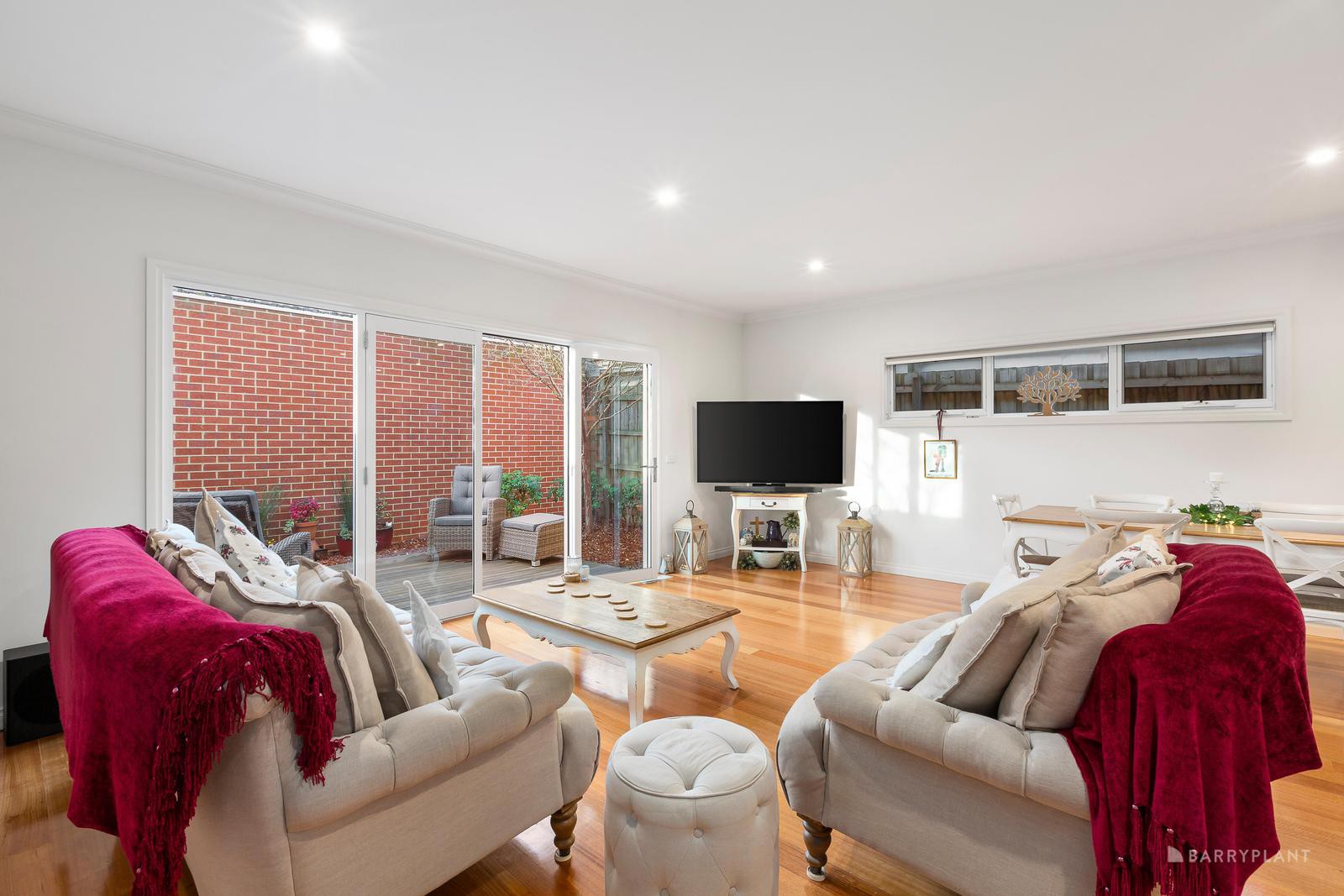 2/162 Springfield Road, Blackburn, VIC 3130, Blackburn - Thumbnail 2