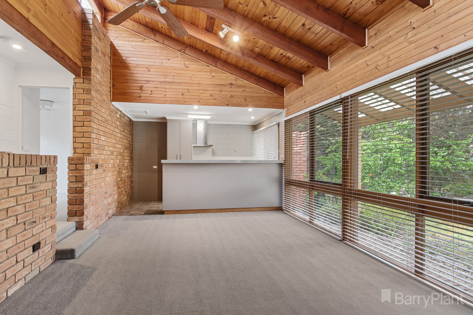 2/165 Retreat Road, Spring Gully, VIC 3550, Spring Gully - Thumbnail 2