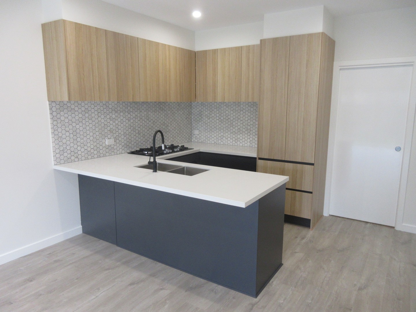 2/169 Glengala  Road, Sunshine West, VIC 3020 - Thumbnail 2 - 20/09/2021