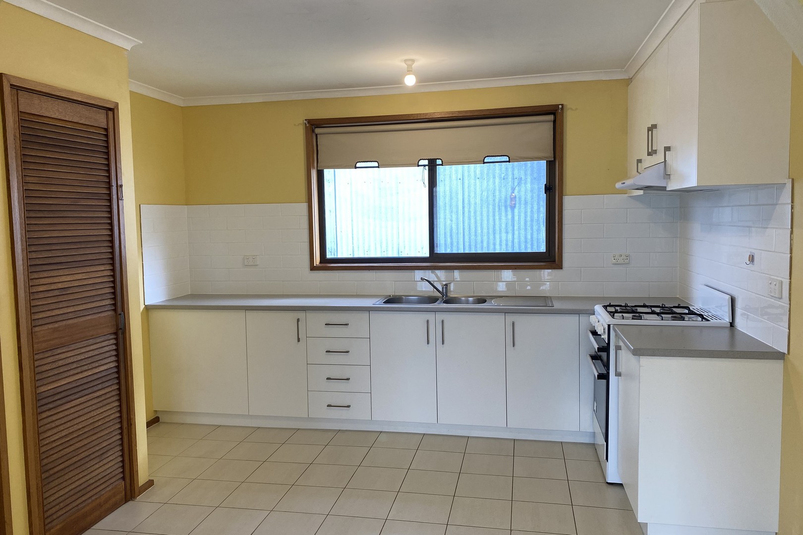 2/17-23 Gunther Avenue, Springvale, VIC 3171, Springvale - Thumbnail 2