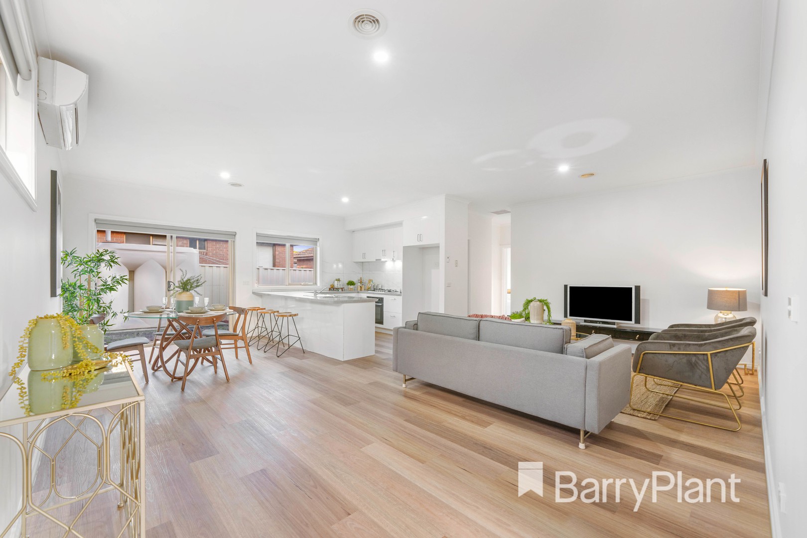 2/17 Adelaide Street, St Albans, VIC 3021, St Albans - Thumbnail 5