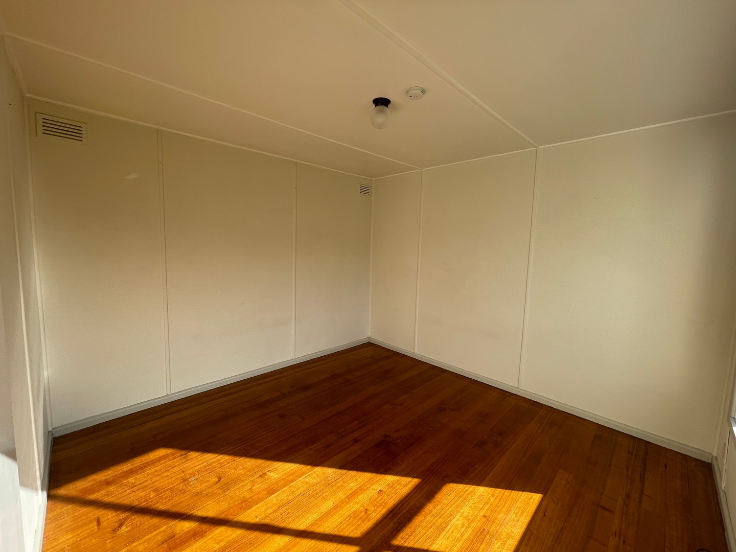 2/17 Bell Street, Sunshine West, VIC 3020 - Thumbnail 1 - 16/07/2025