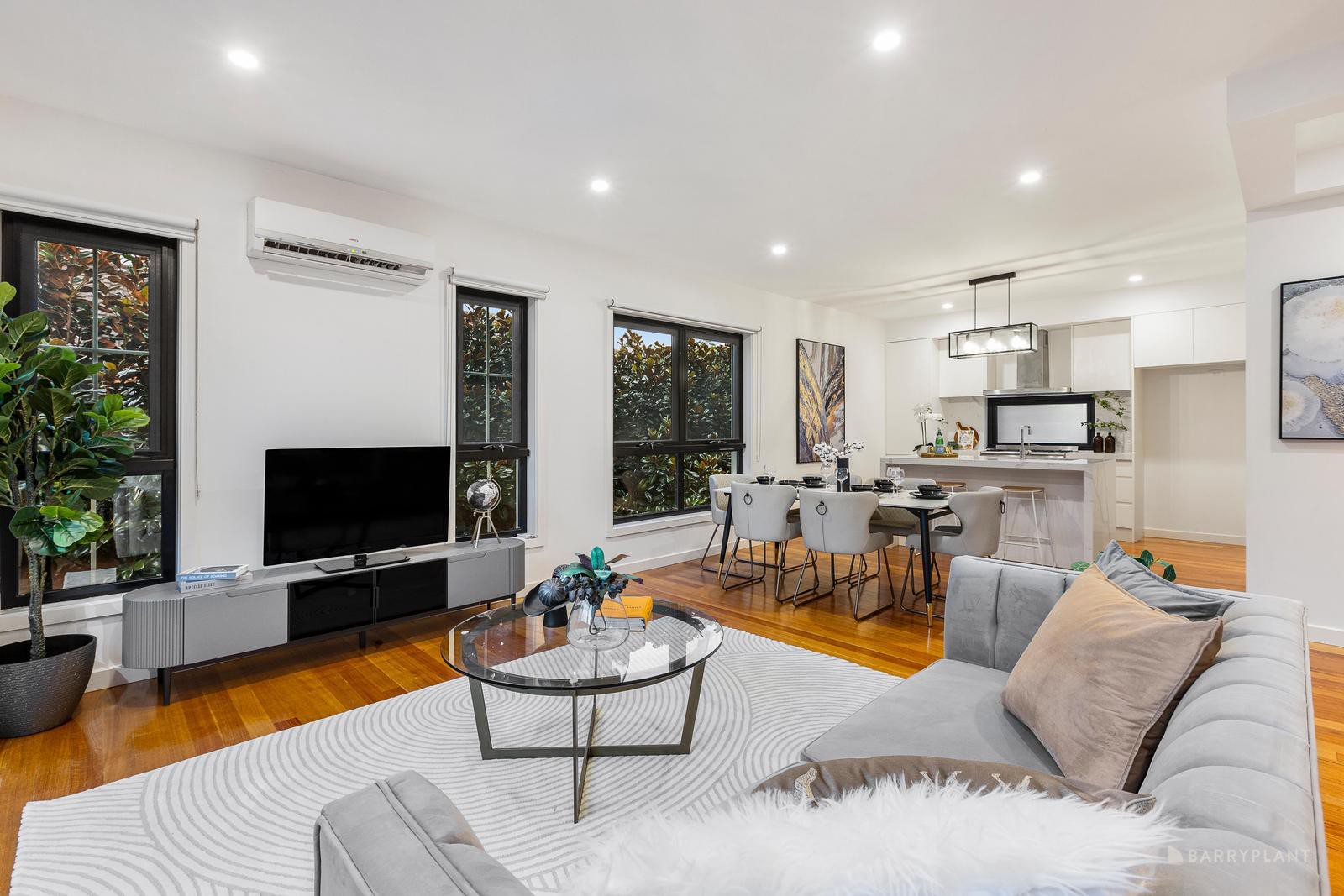 2/17 Burilla Avenue, Doncaster, VIC 3108, Doncaster - Thumbnail 3