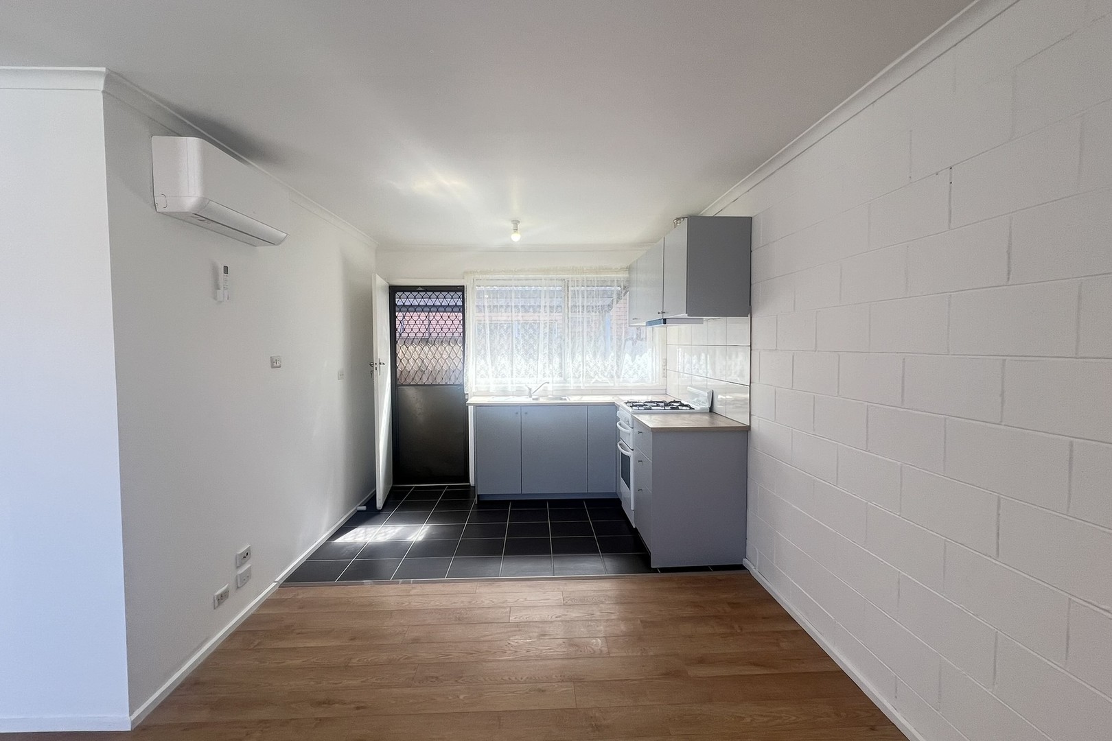 2/17 Caroline Street, Thomastown, VIC 3074, Thomastown - Thumbnail 3