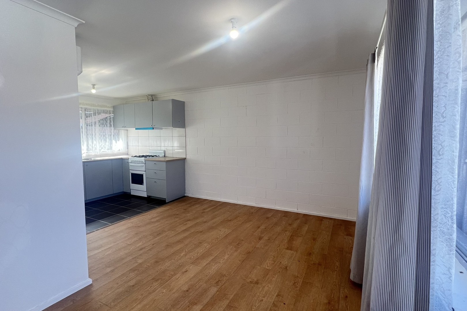 2/17 Caroline Street, Thomastown, VIC 3074, Thomastown - Thumbnail 4