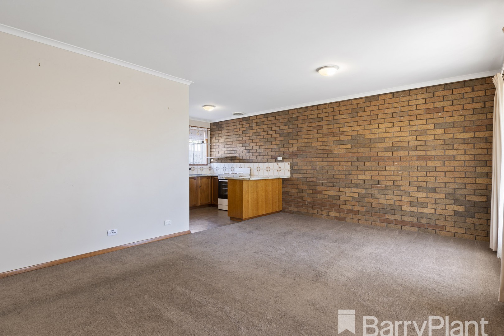 2/17 Clover Street, Wendouree, VIC 3355, Wendouree - Thumbnail 3