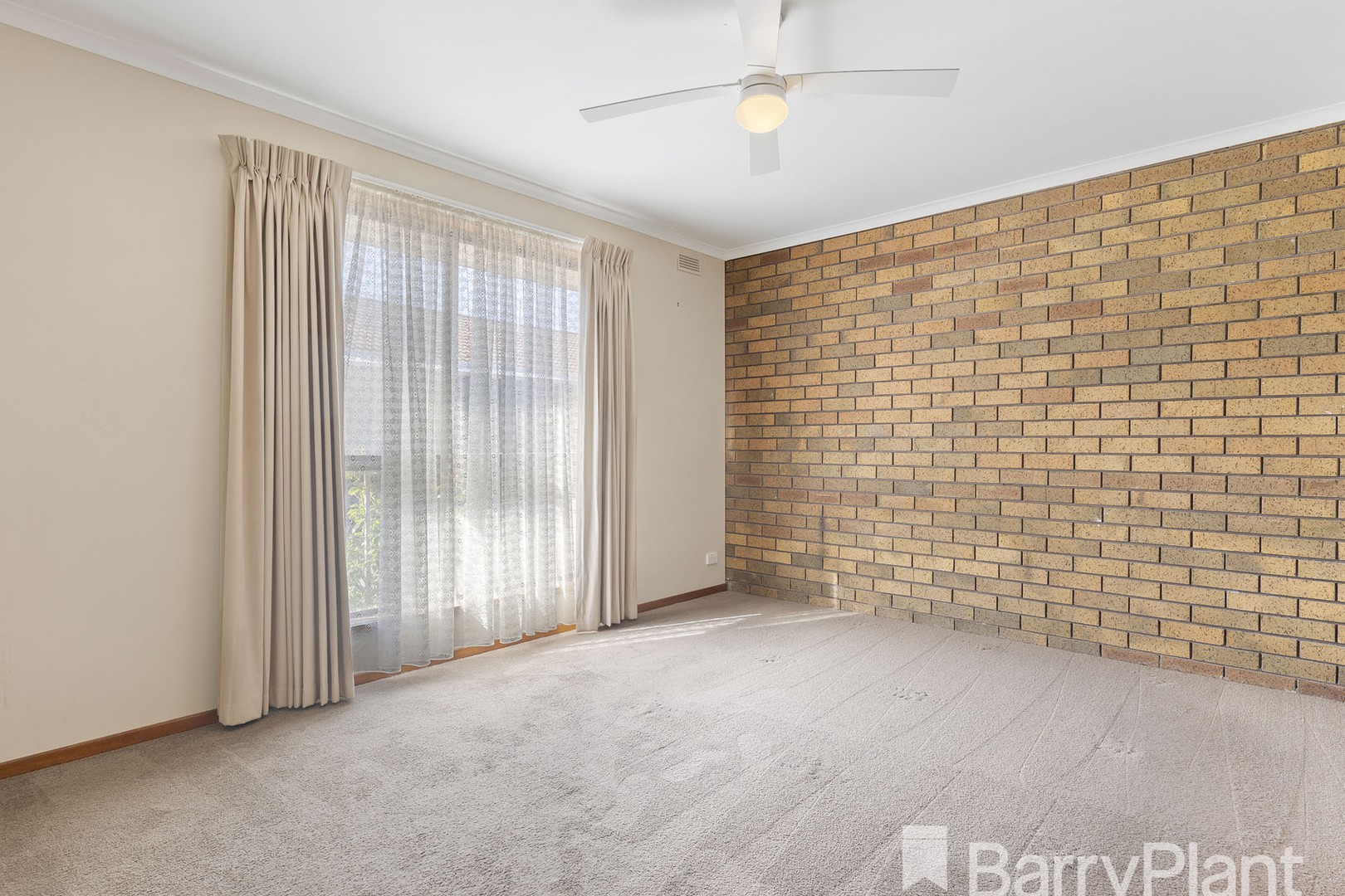 2/17 Clover Street, Wendouree, VIC 3355, Wendouree - Thumbnail 6