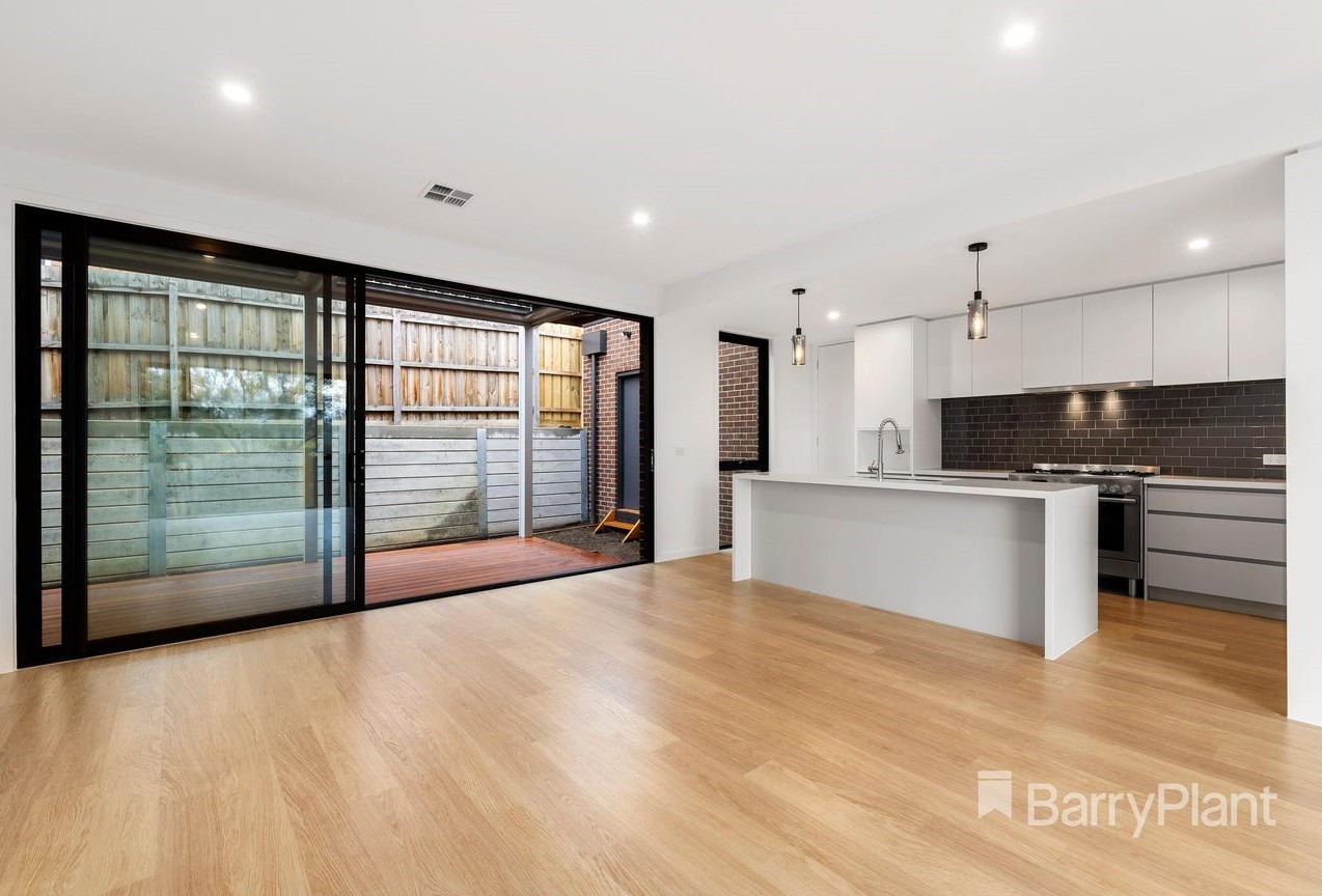 2/17 Deep Creek Drive, Doncaster East, VIC 3109 - Thumbnail 2 - 19/06/2025