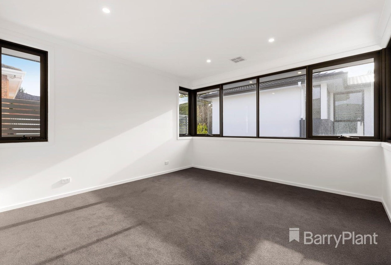 2/17 Deep Creek Drive, Doncaster East, VIC 3109, Doncaster East - Thumbnail 5