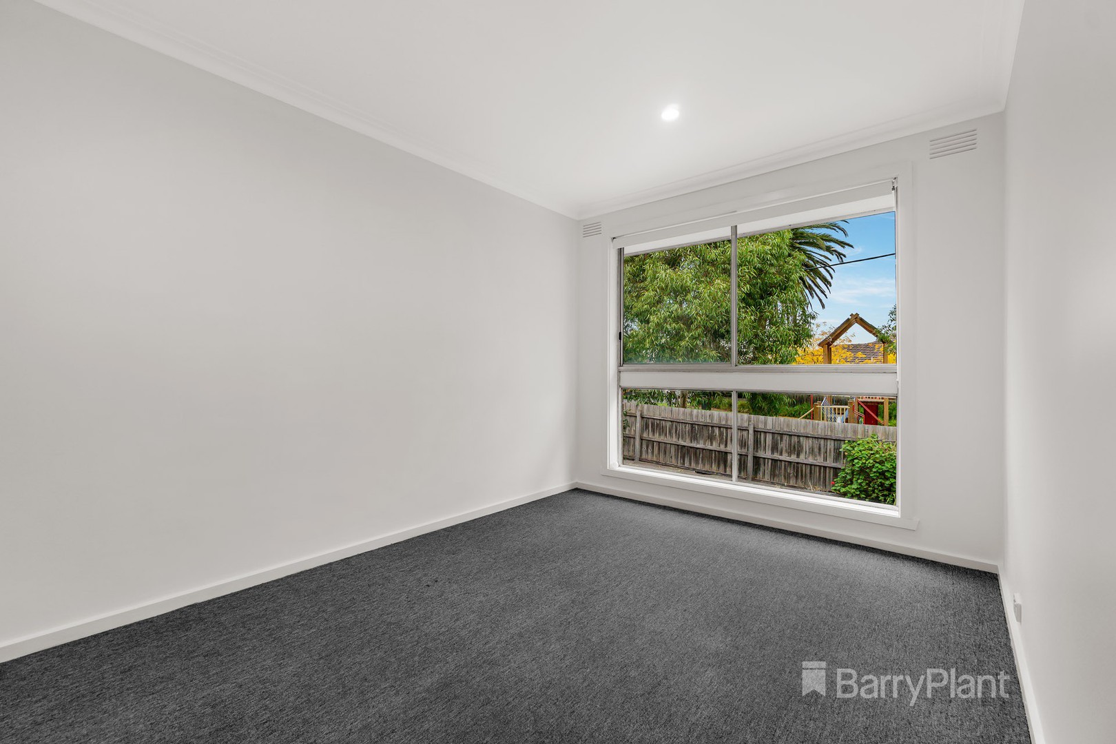 2/17 Foch Street, Reservoir, VIC 3073, Reservoir - Thumbnail 6