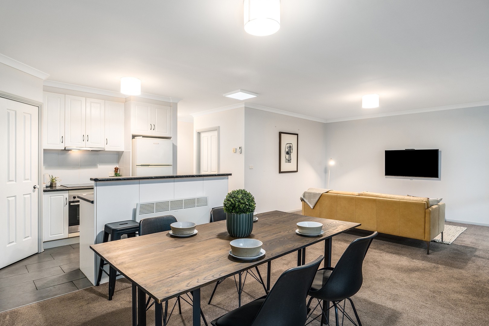2/17 Granby Crescent, Highton, VIC 3216, Highton - Thumbnail 5