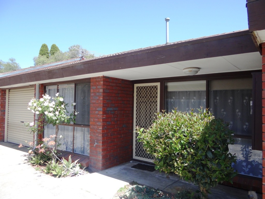 2/17 Lascelles Avenue, Manifold Heights, VIC 3218