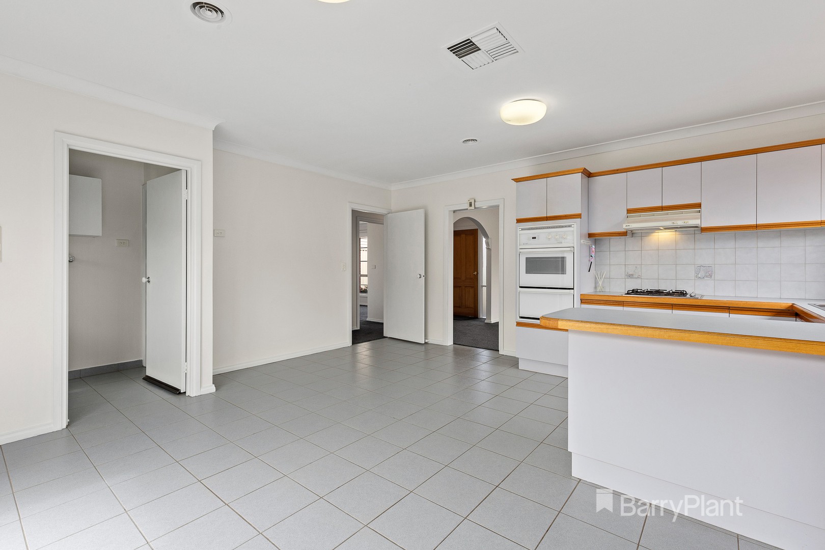 2/17 Martin StreetPreston, VIC 3072, Preston - Thumbnail 5