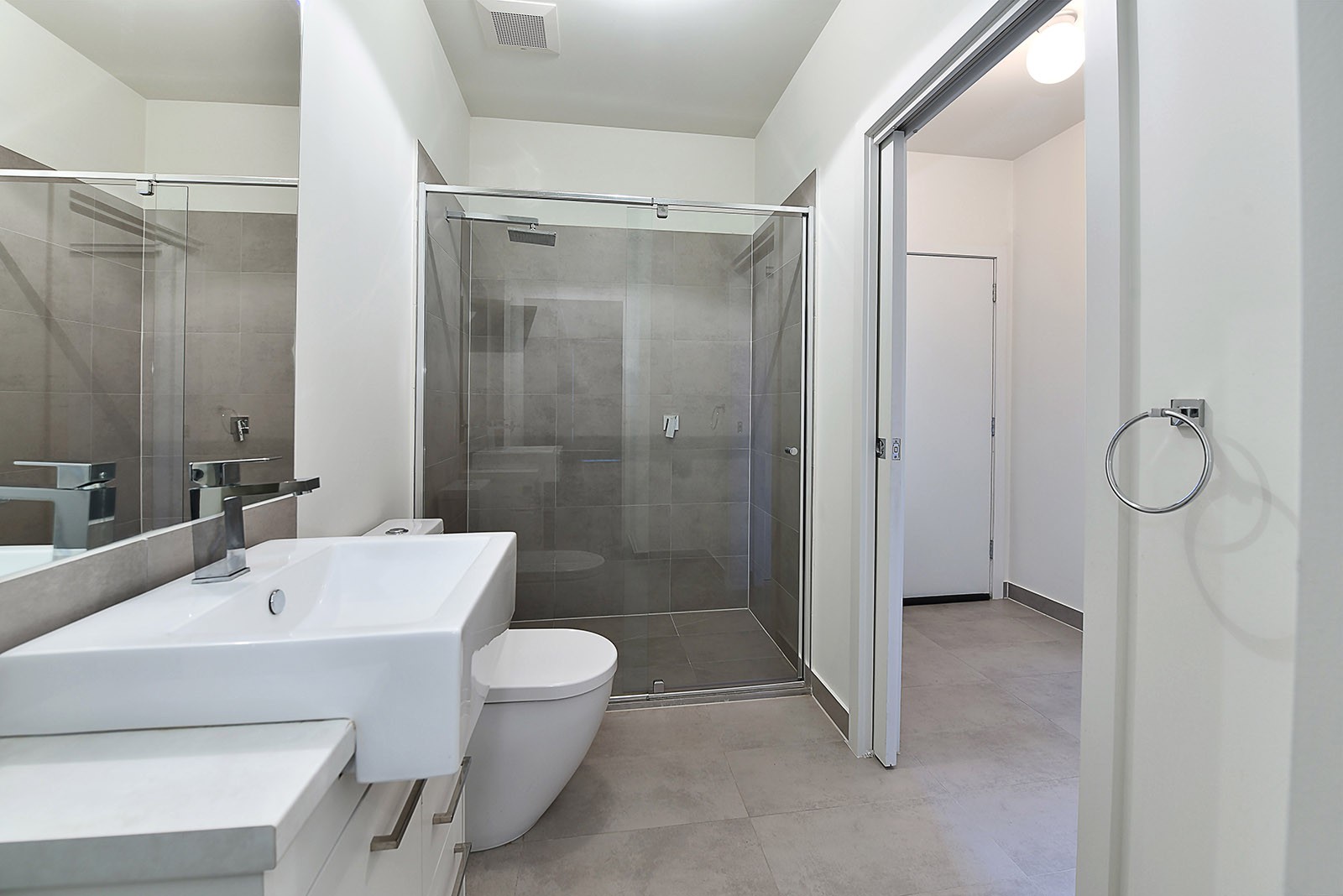 2/17 O'Shannassy Street, Essendon North, VIC 3041, Essendon North - Thumbnail 4