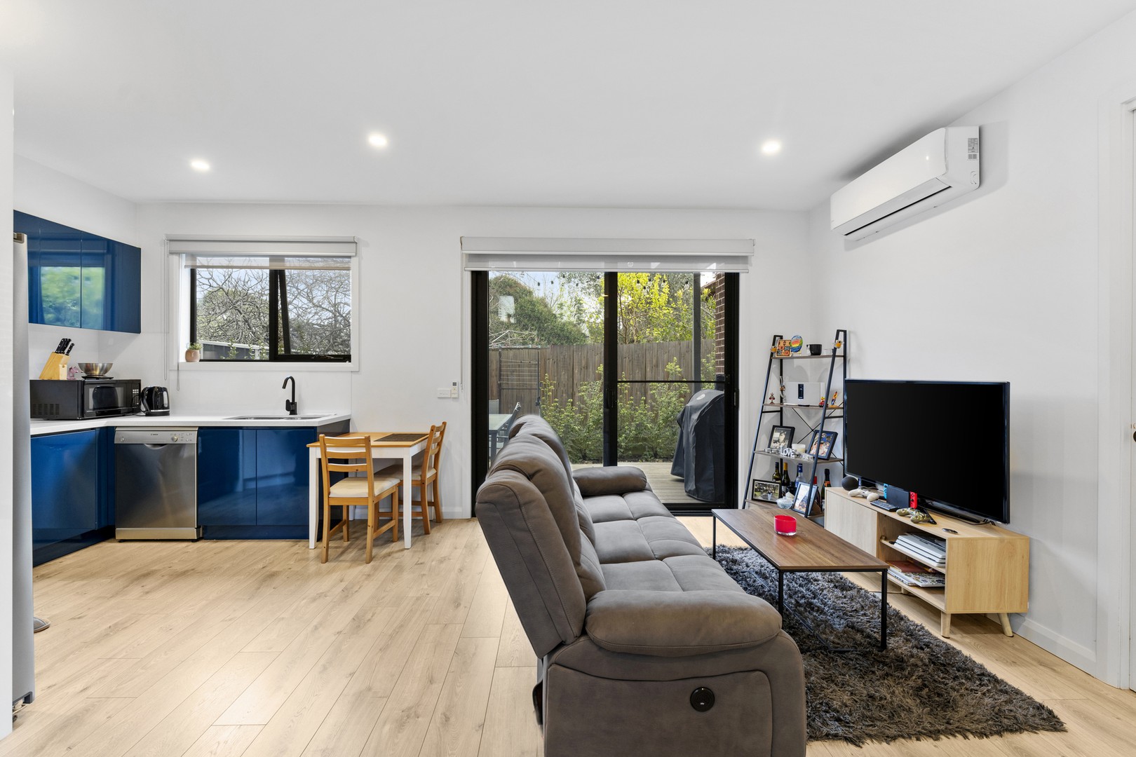 2/17 Summerhill Road, Reservoir, VIC 3073, Reservoir - Thumbnail 3