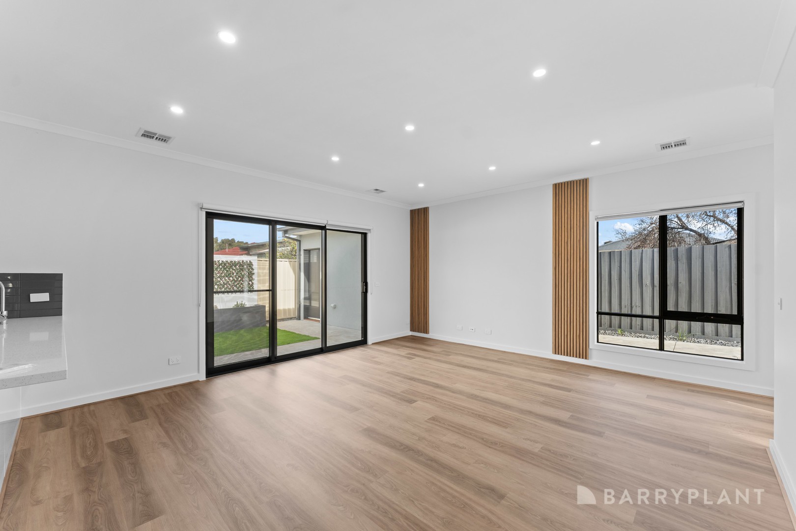 2/17 Vule Street, St Albans, VIC 3021 - Thumbnail 2 - 31/07/2026