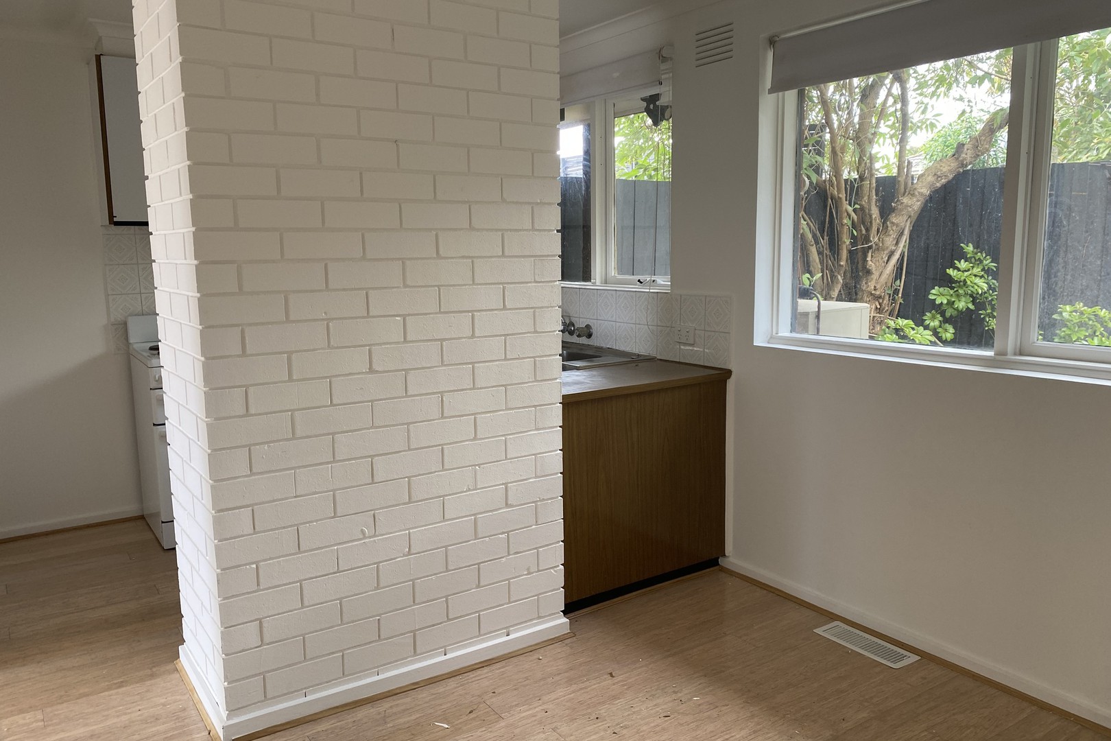 2/17 Williams Street, Frankston, VIC 3199, Frankston - Thumbnail 5