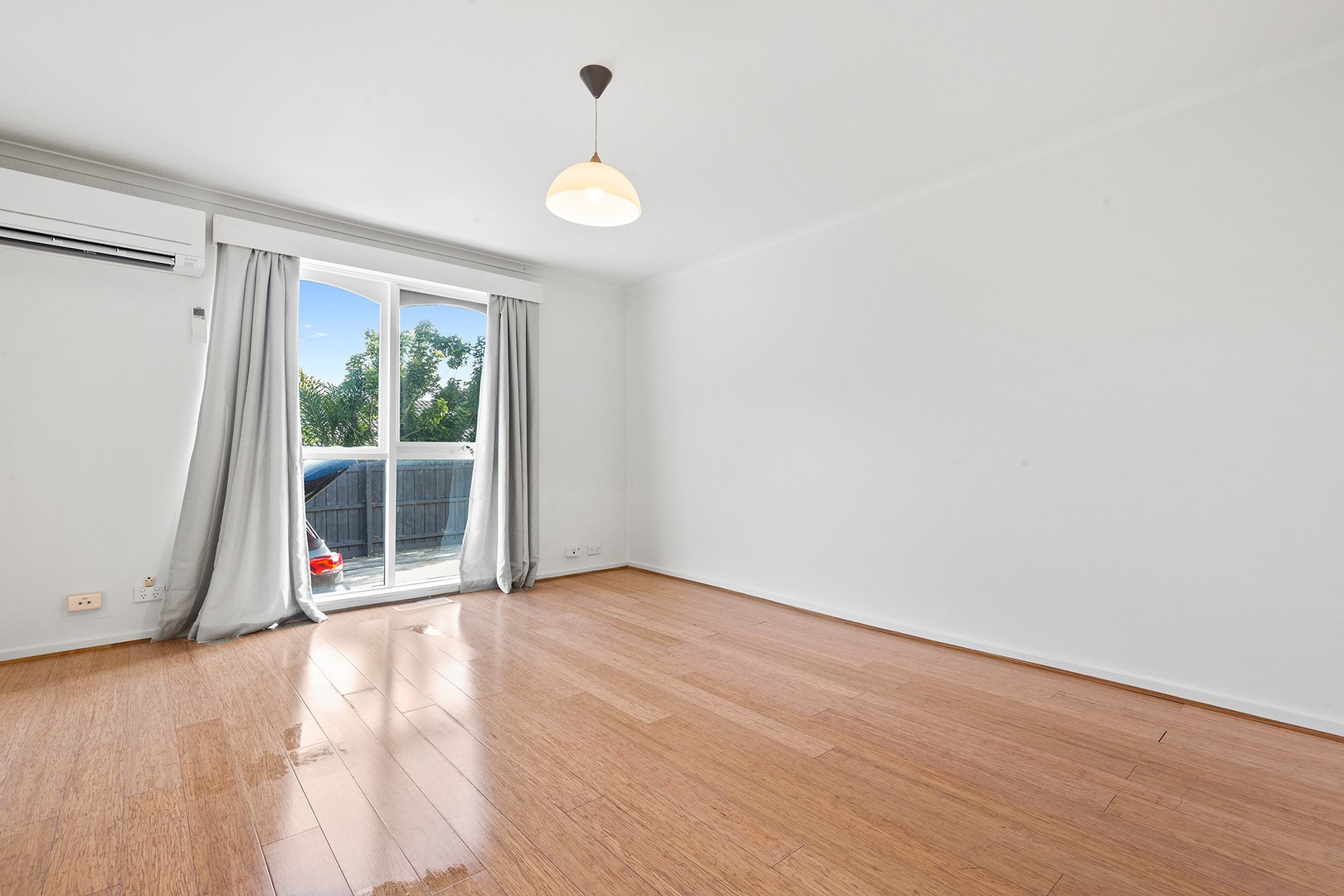 2/17 Williams Street, Frankston, VIC 3199, Frankston - Thumbnail 2