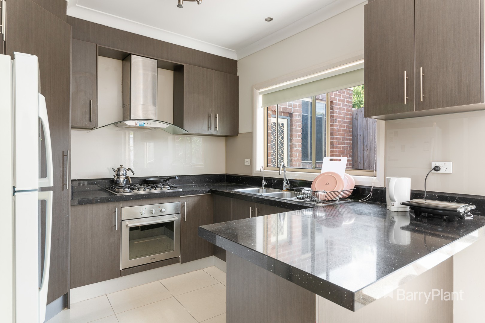 2/17 Woods Close, Meadow Heights, VIC 3048, Meadow Heights - Thumbnail 3