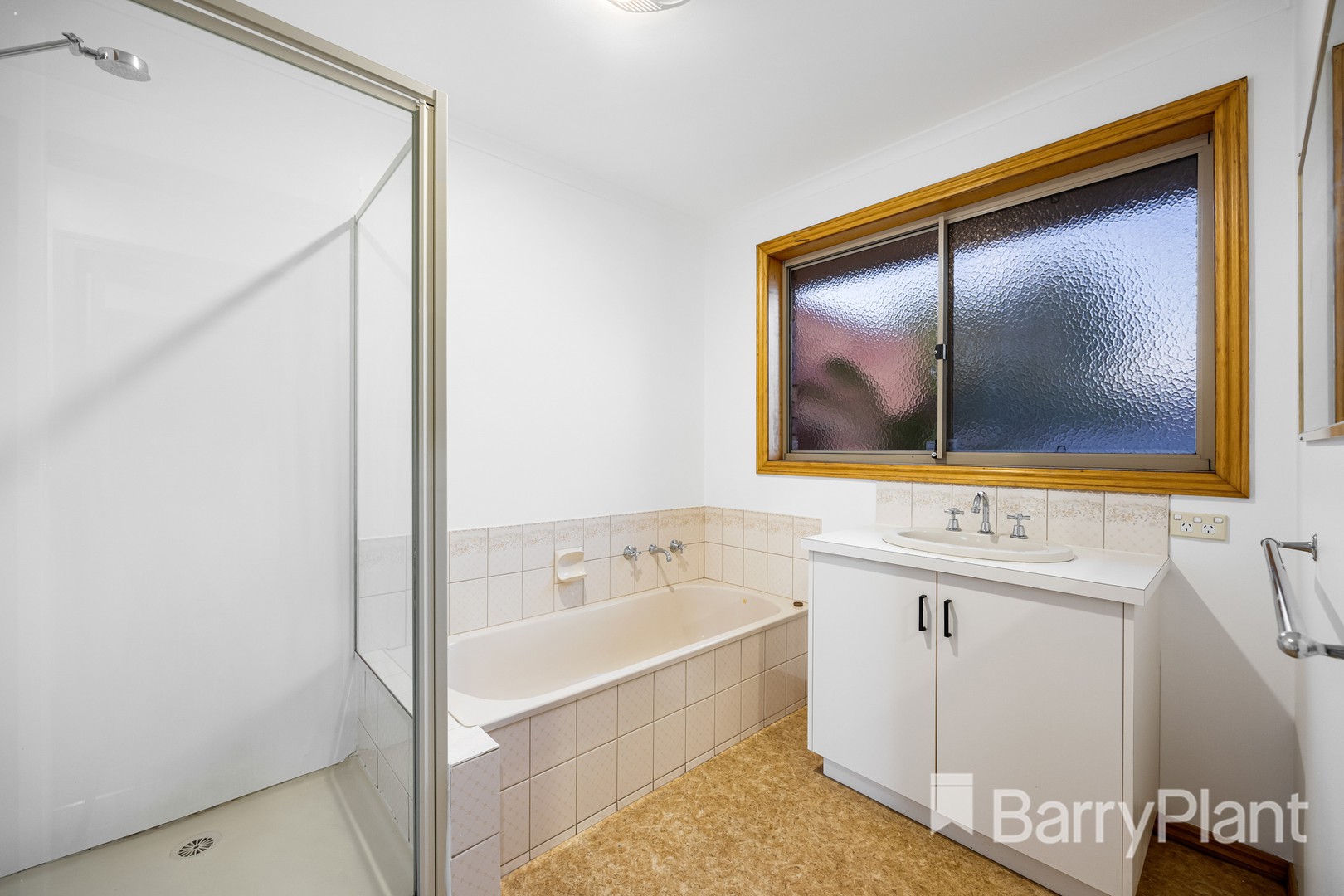 2/17 Yarrowee Street, Sebastopol, VIC 3356, Sebastopol - Thumbnail 7