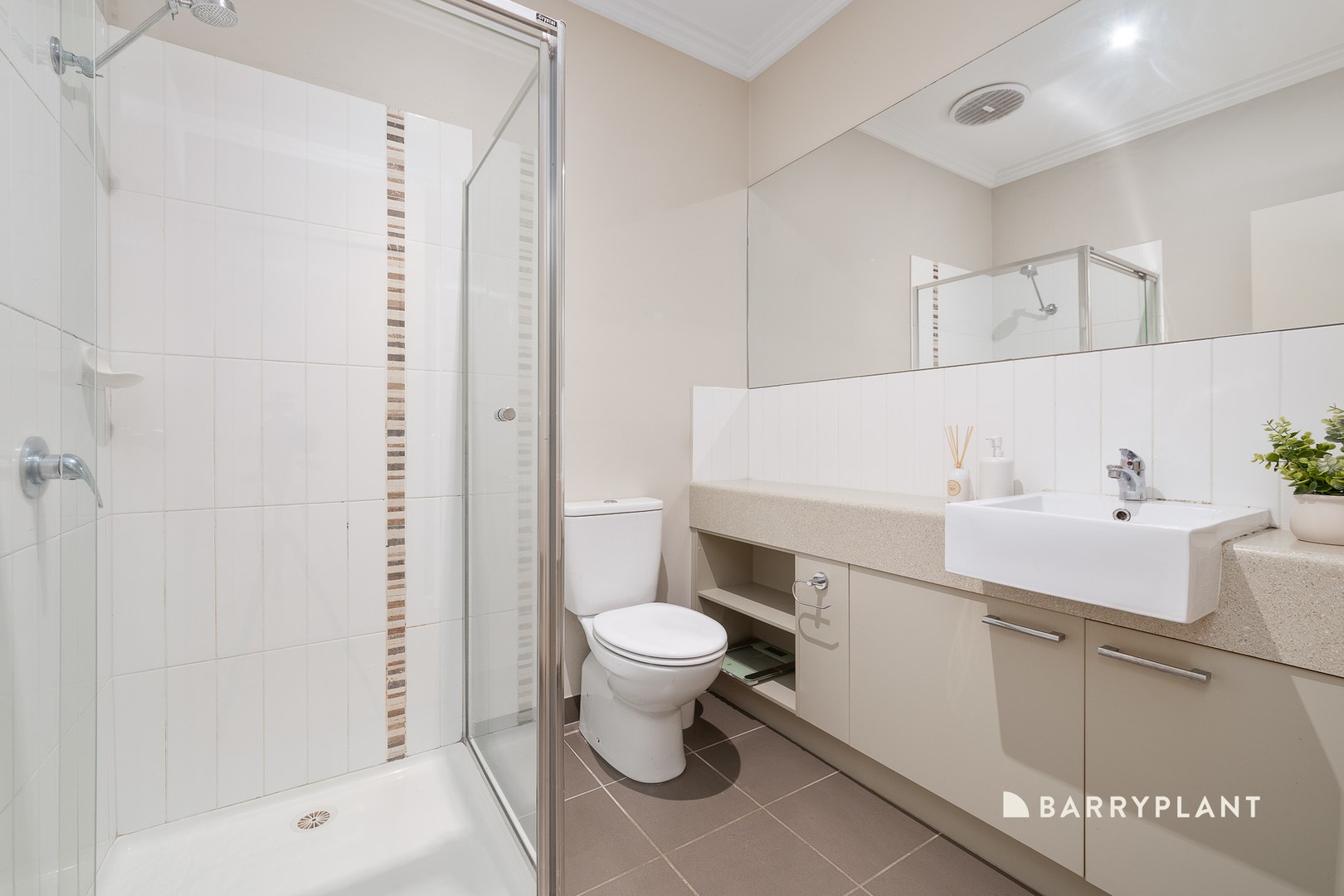2/172 Purinuan Road, Reservoir, VIC 3073, Reservoir - Thumbnail 6