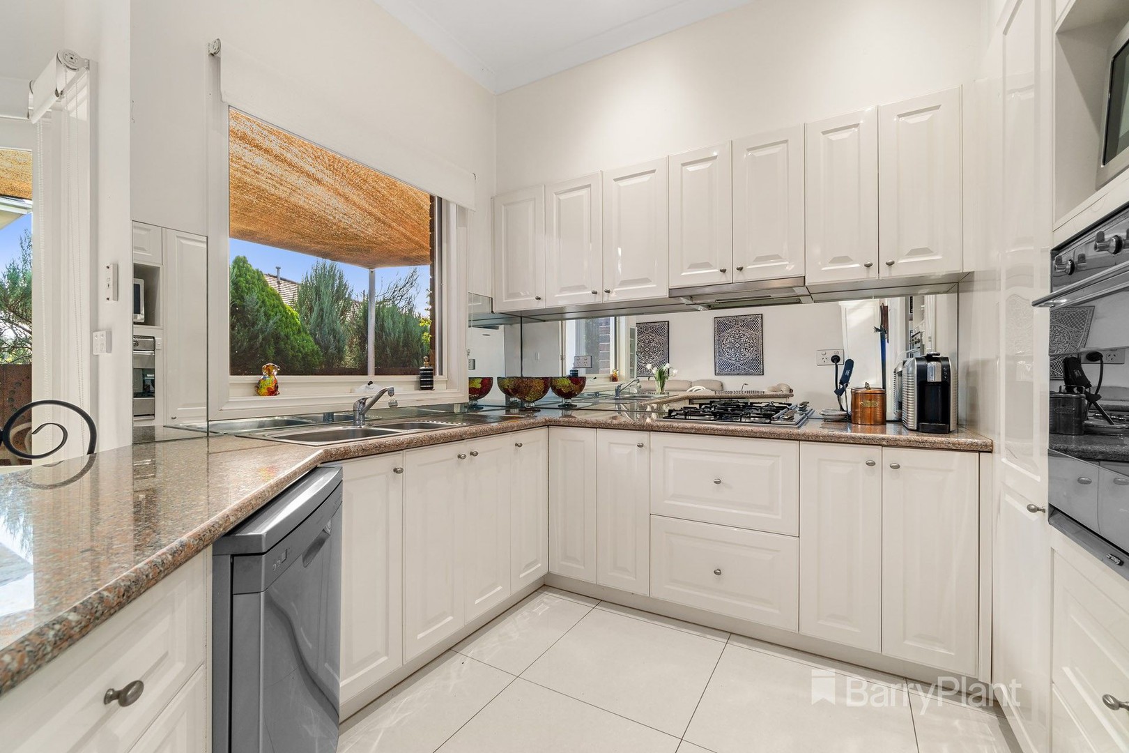 2/18-20 Leslie Street, Donvale, VIC 3111, Donvale - Thumbnail 2