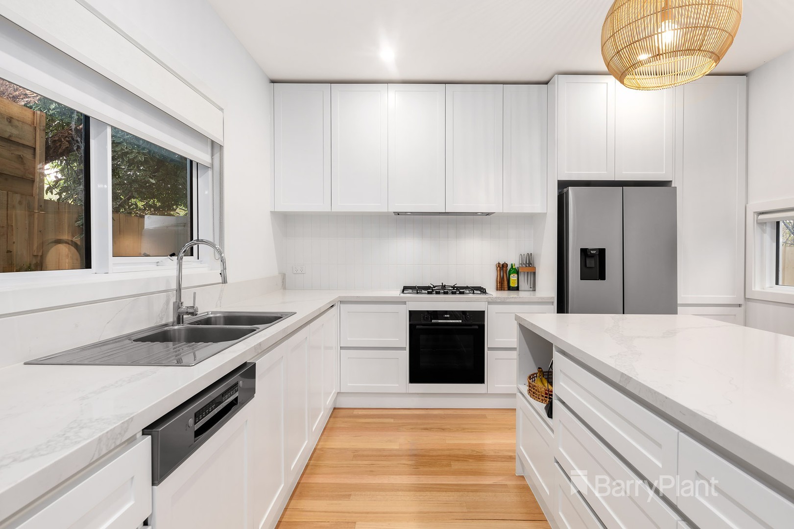 2/18 Cousin Drive, Bayswater, VIC 3153, Bayswater - Thumbnail 2