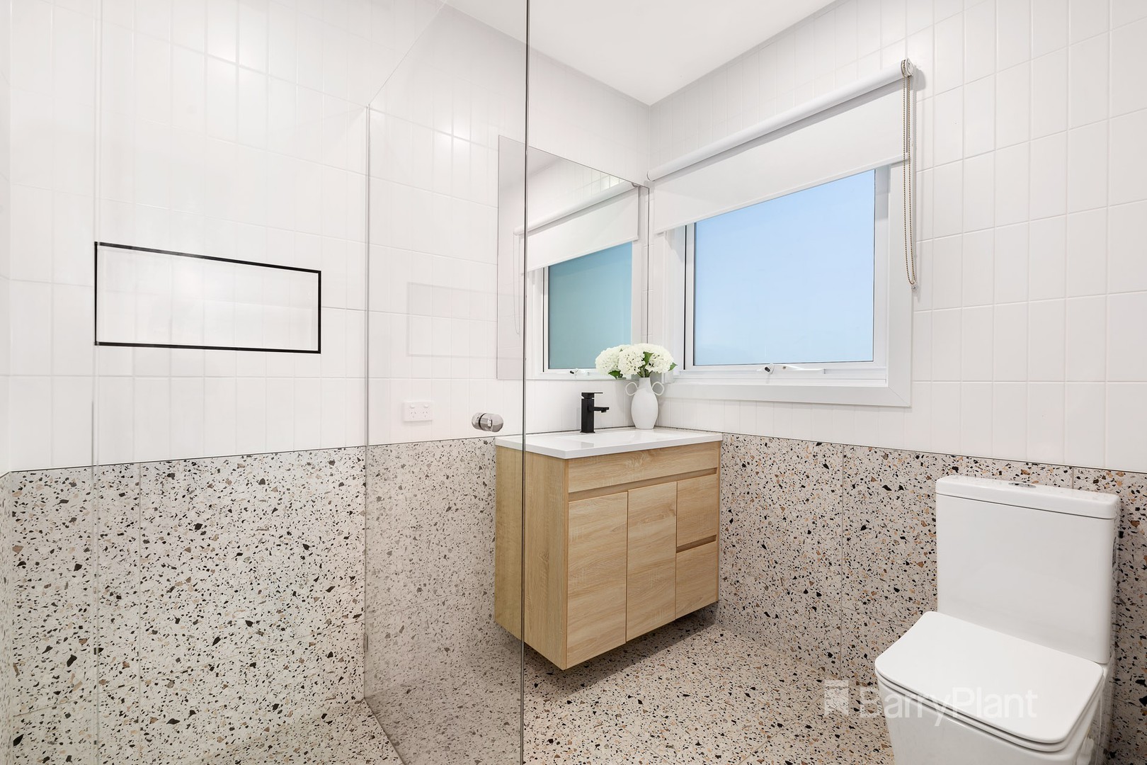 2/18 Cousin Drive, Bayswater, VIC 3153, Bayswater - Thumbnail 5