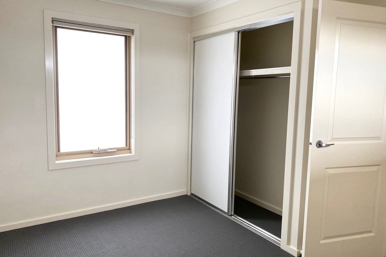 2/18 Gladstone Parade, Glenroy, VIC 3046, Glenroy - Thumbnail 3