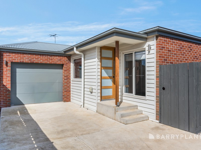 2/18 Kalver Street, Corio, VIC 3214 - Image - 09/09/2026