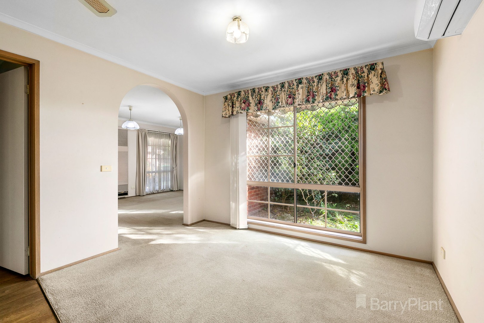 2/18 Katjusha Court, Pakenham, VIC 3810, Pakenham - Thumbnail 2