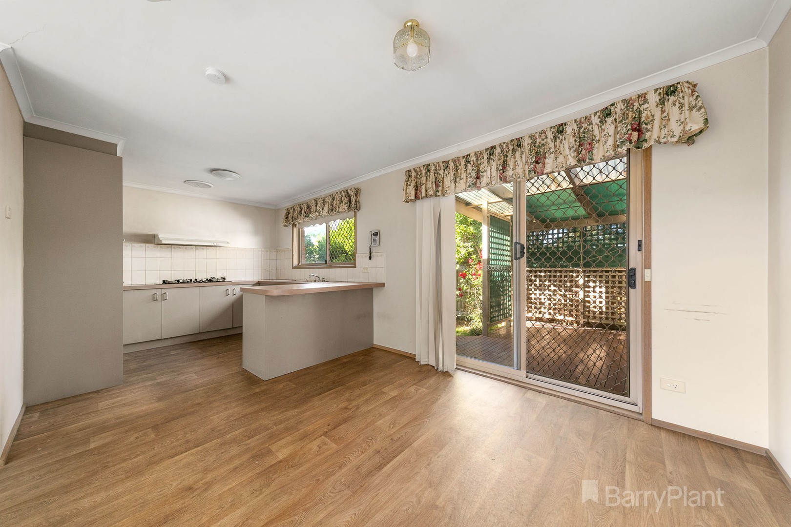 2/18 Katjusha Court, Pakenham, VIC 3810, Pakenham - Thumbnail 4