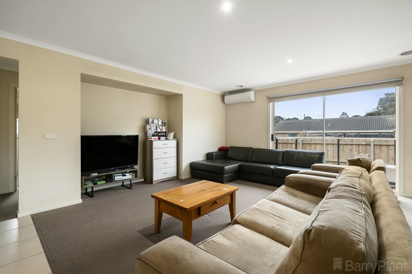 2/18 Lance Road, Bayswater, VIC 3153, Bayswater - Thumbnail 2