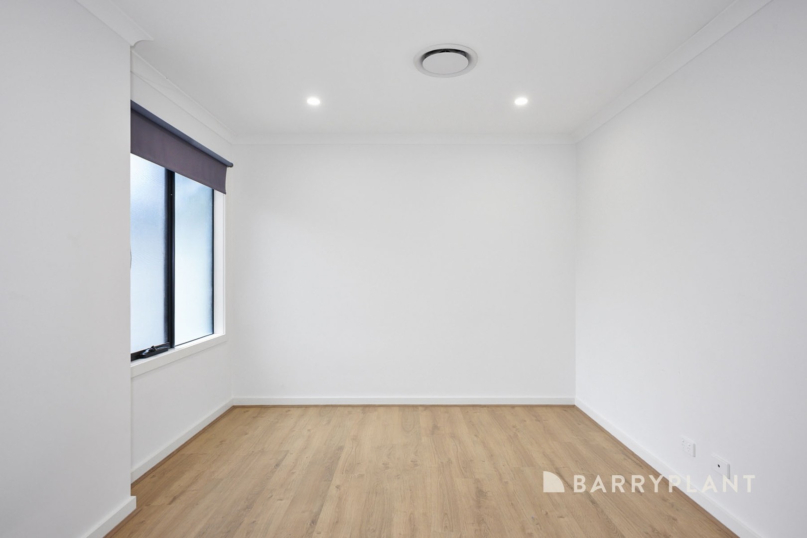 2/18 Loch Street, Kilsyth, VIC 3137, Kilsyth - Thumbnail 8