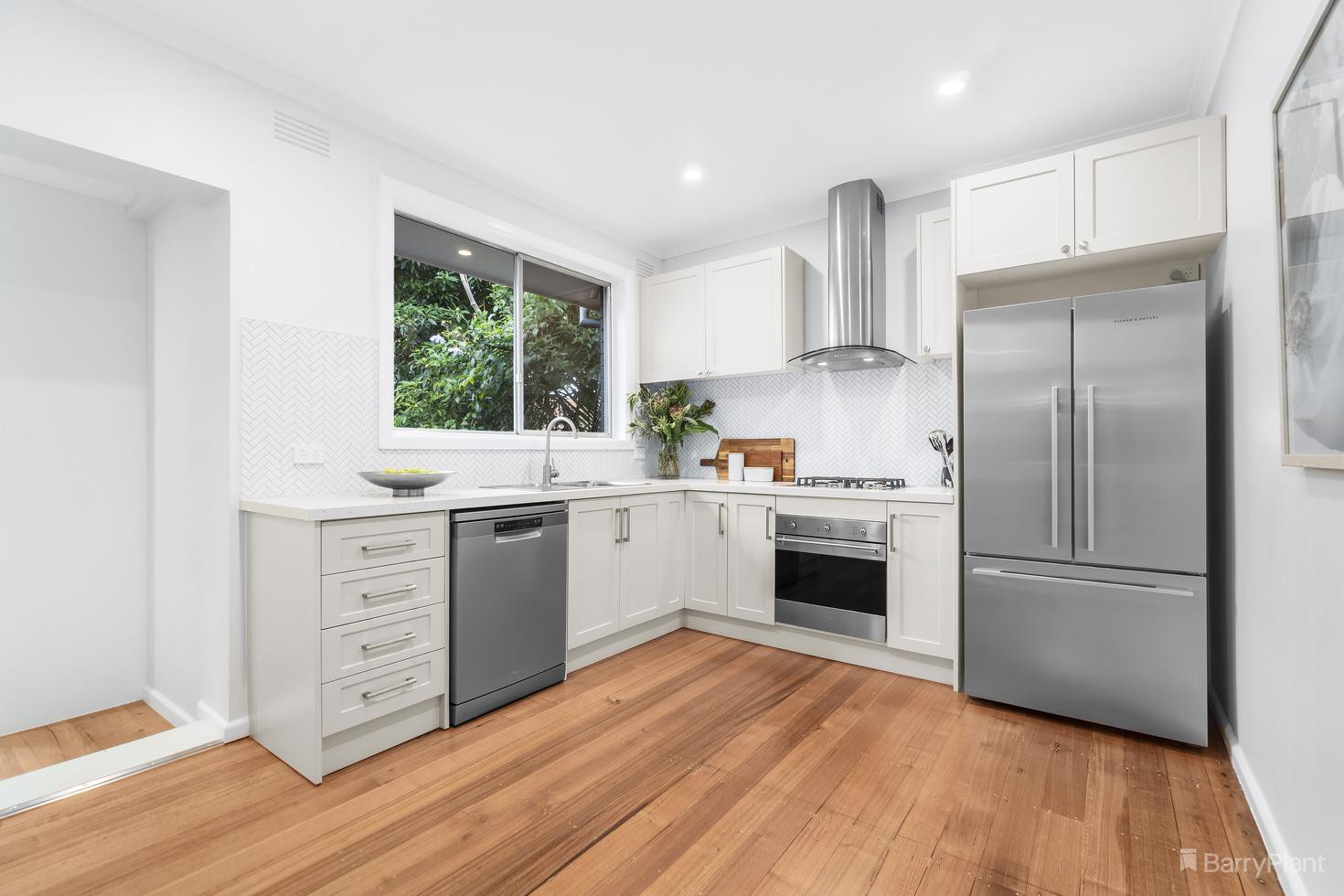 2/18 McKellar Street, Watsonia, VIC 3087, Watsonia - Thumbnail 3