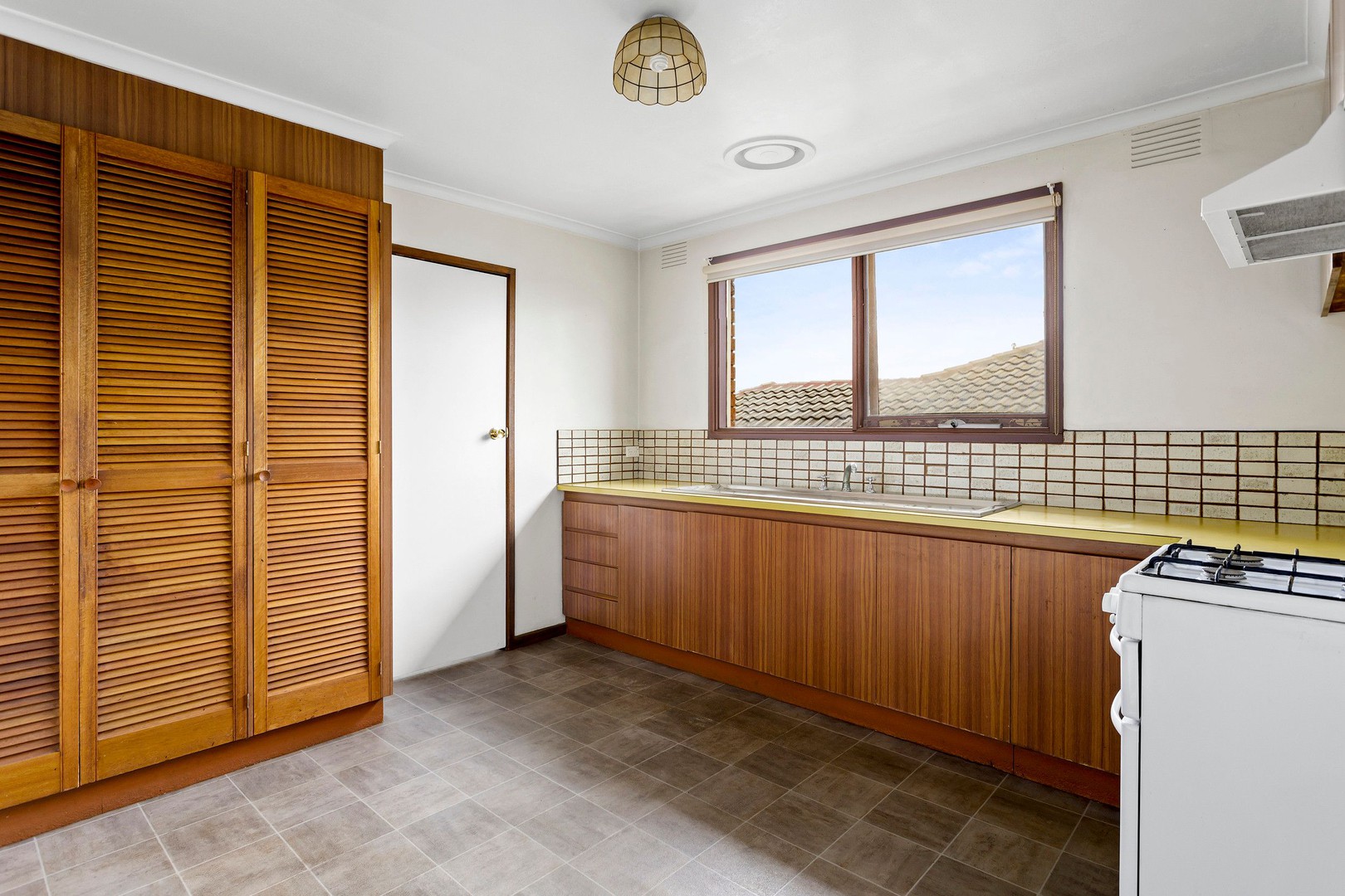 2/18 Moushall AvenueNiddrie, VIC 3042, Niddrie - Thumbnail 3