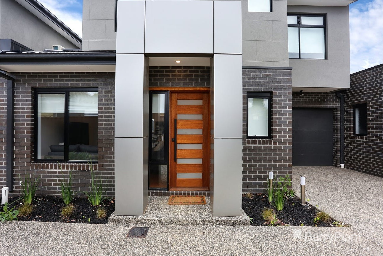 2/18 Neil Street, Hadfield, VIC 3046, Hadfield - Thumbnail 2