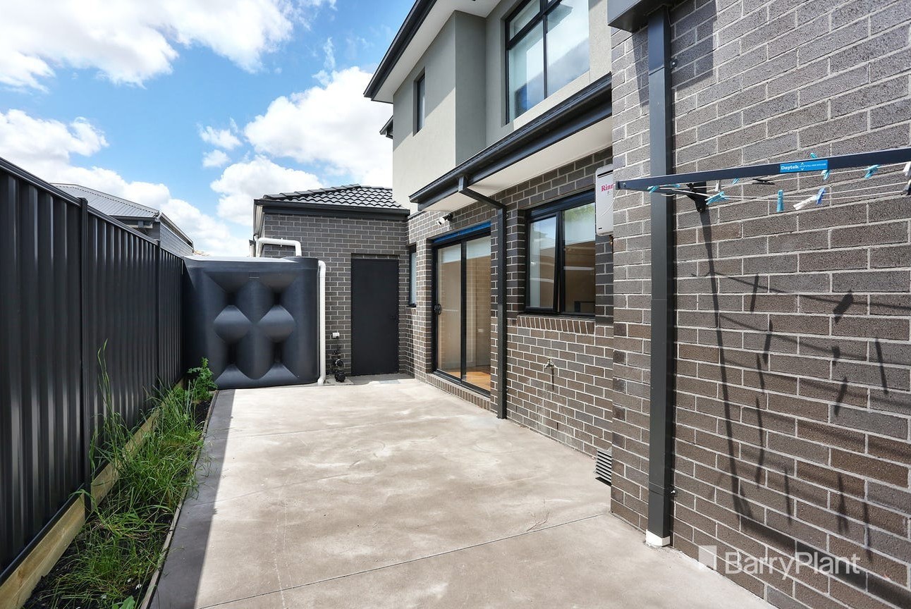 2/18 Neil Street, Hadfield, VIC 3046, Hadfield - Thumbnail 8
