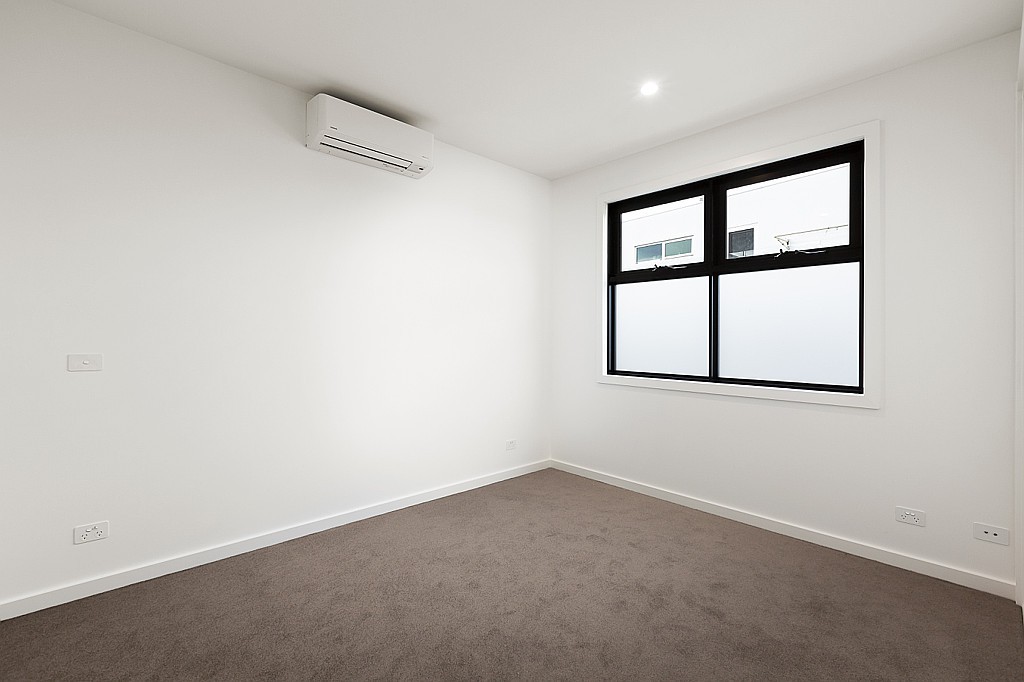2/18 Nepean  Highway, Seaford, VIC 3198, Seaford - Thumbnail 5