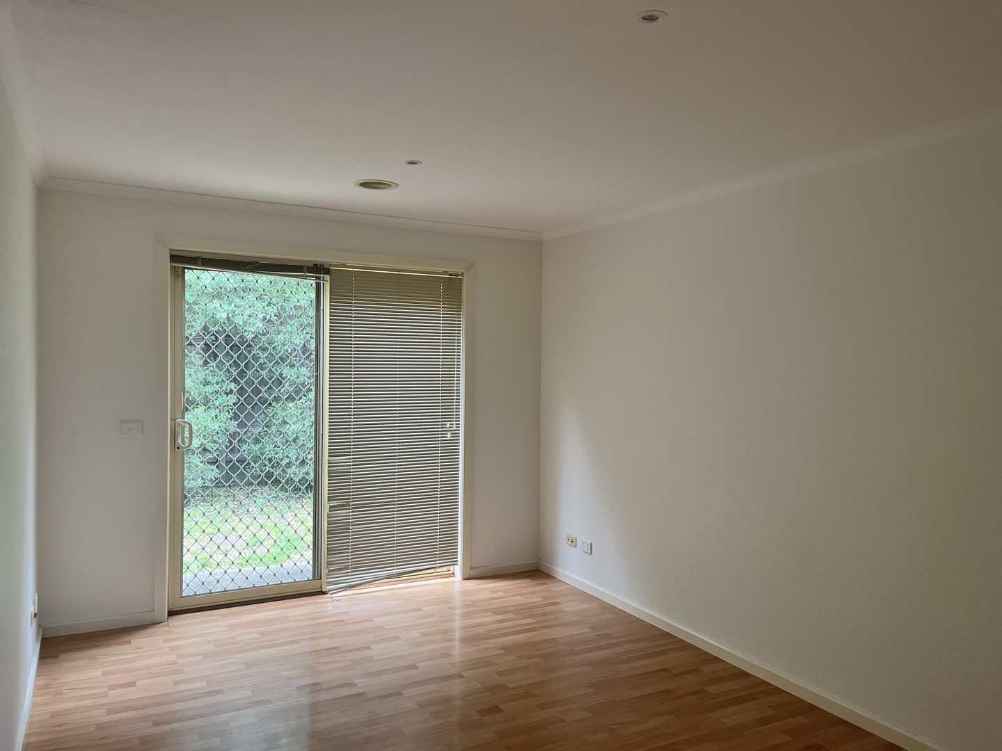 2/18 Odessa Court, Werribee, VIC 3030, Werribee - Thumbnail 2