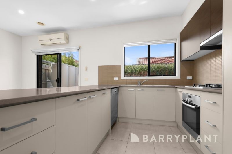 2/18 Perry St, Moorabbin, VIC 3189, Moorabbin - Thumbnail 2