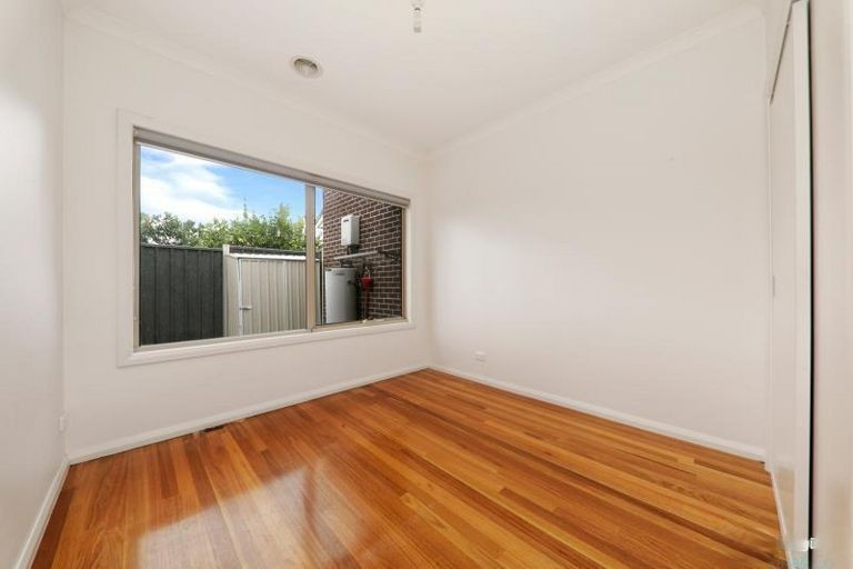 2/18 Prince Andrew Avenue, Lalor, VIC 3075, Lalor - Thumbnail 6