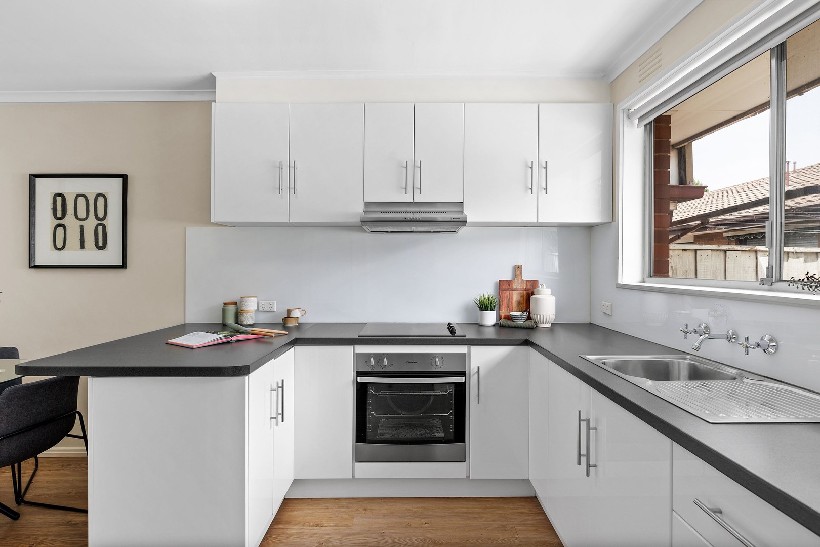 2/18 Schofield Street, Essendon, VIC 3040, Essendon - Thumbnail 4