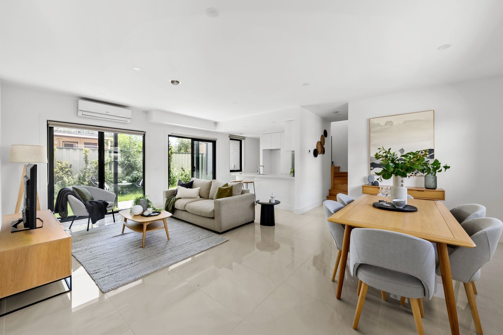 2/18 Snow Street, Keilor Park, VIC 3042, Keilor Park - Thumbnail 2