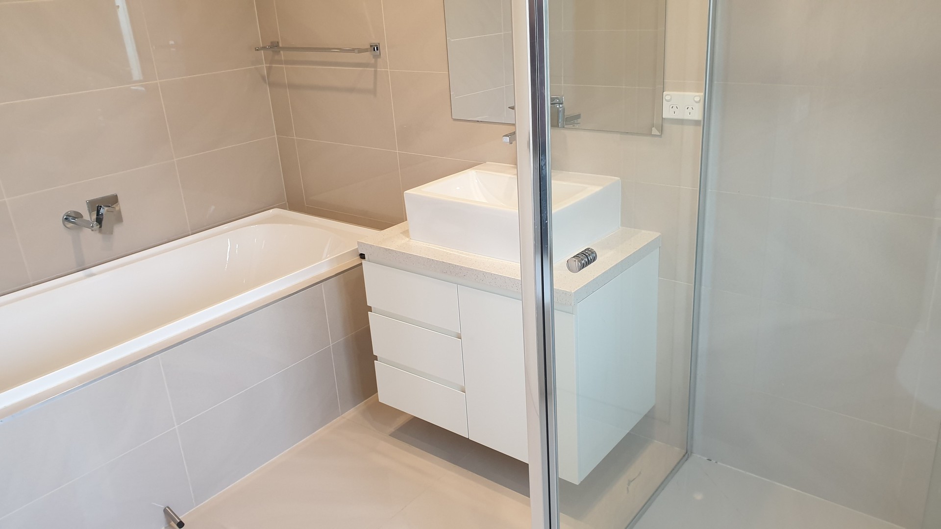 2/18 Snow Street, Keilor Park, VIC 3042, Keilor Park - Thumbnail 4